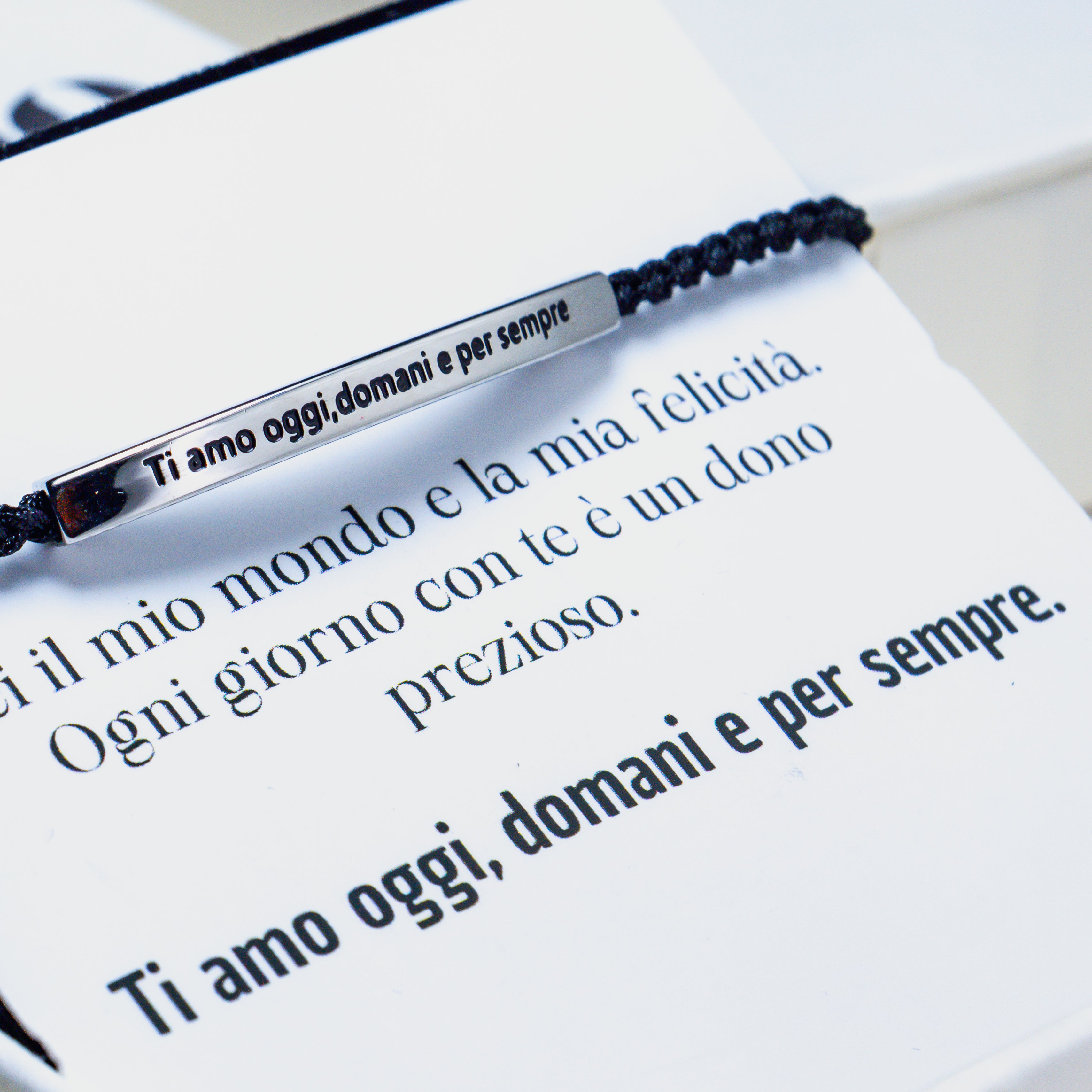 Bracelet avec gravure "Je t'aime aujourd'hui, demain et toujours".