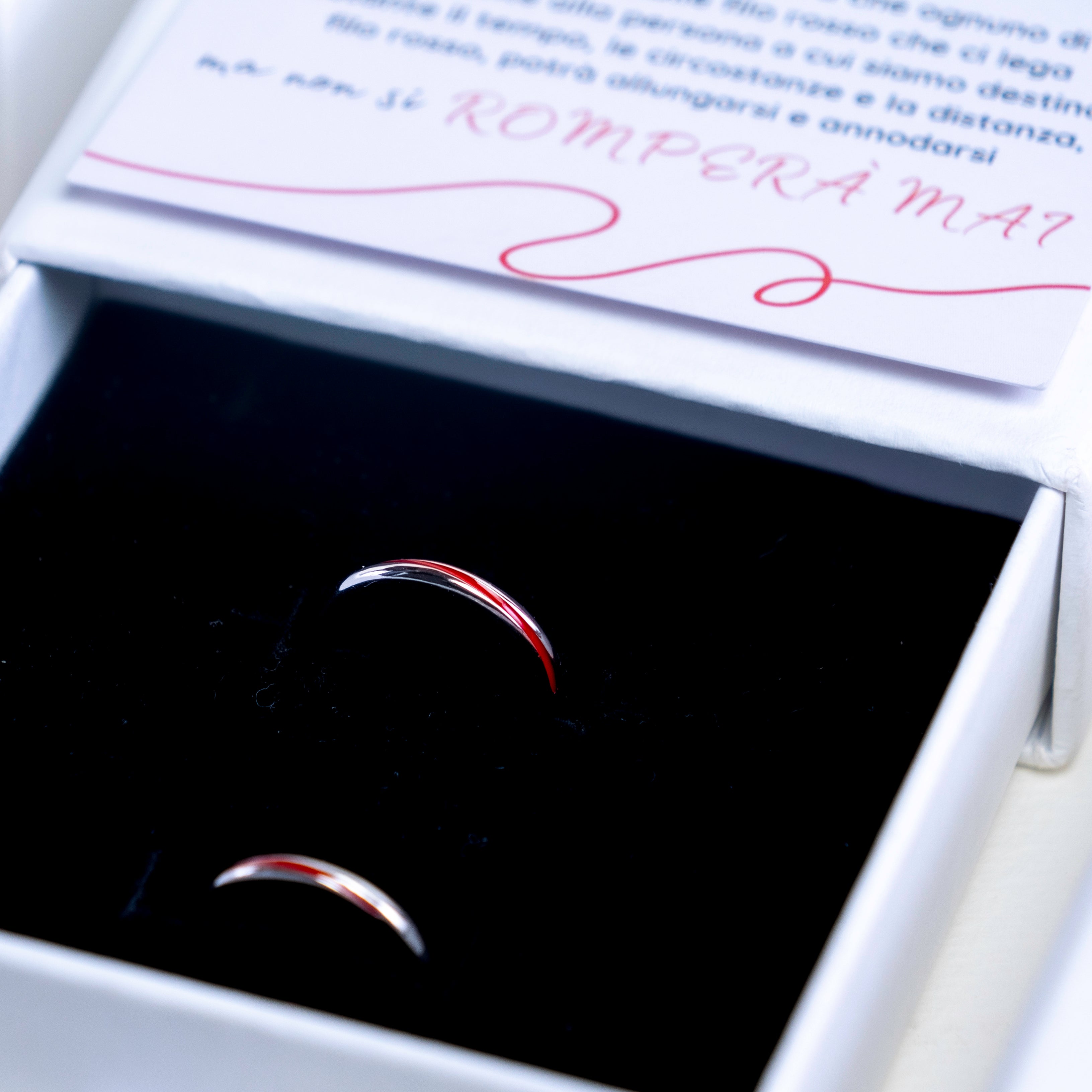 Bague "Red Thread Of Destiny